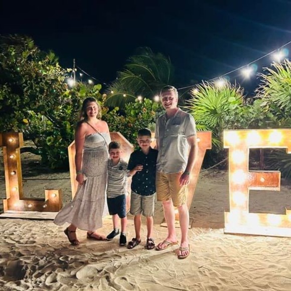 Meet your Posher, Marcie - Picture 1 of 1